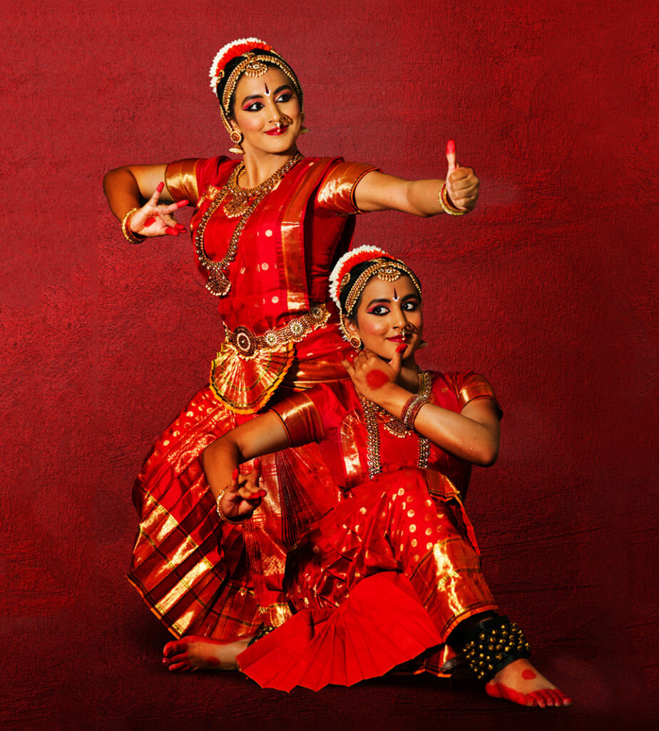 Bengaluru: When Bengaluru-based classical dance exponent gave Tchaikovsky's  Swan Lake an Odissi makeover - The Economic Times
